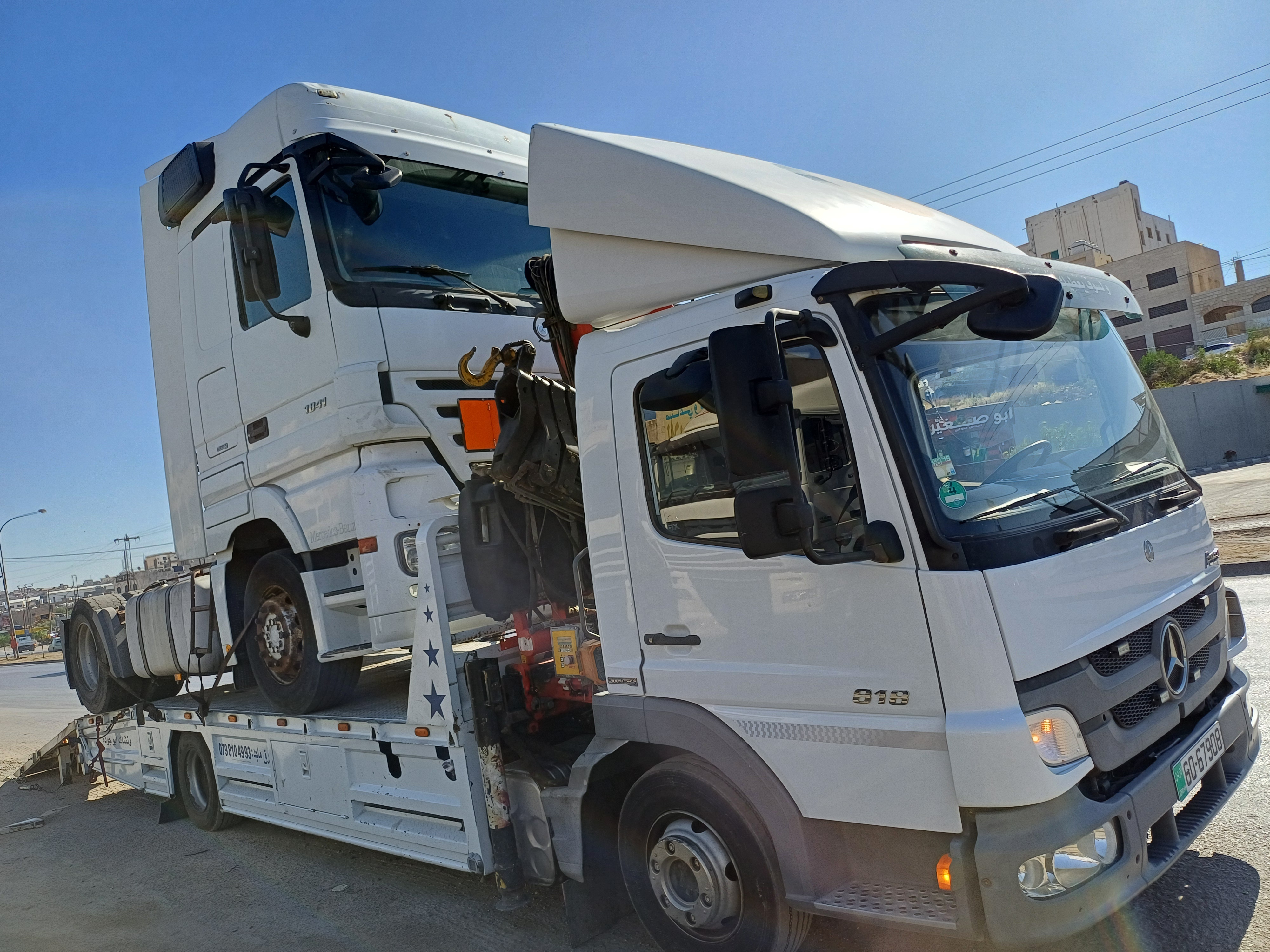 ونشات طارق أبو جودة لنقل السيارات والمعدات الثقيلة 24 ساعة