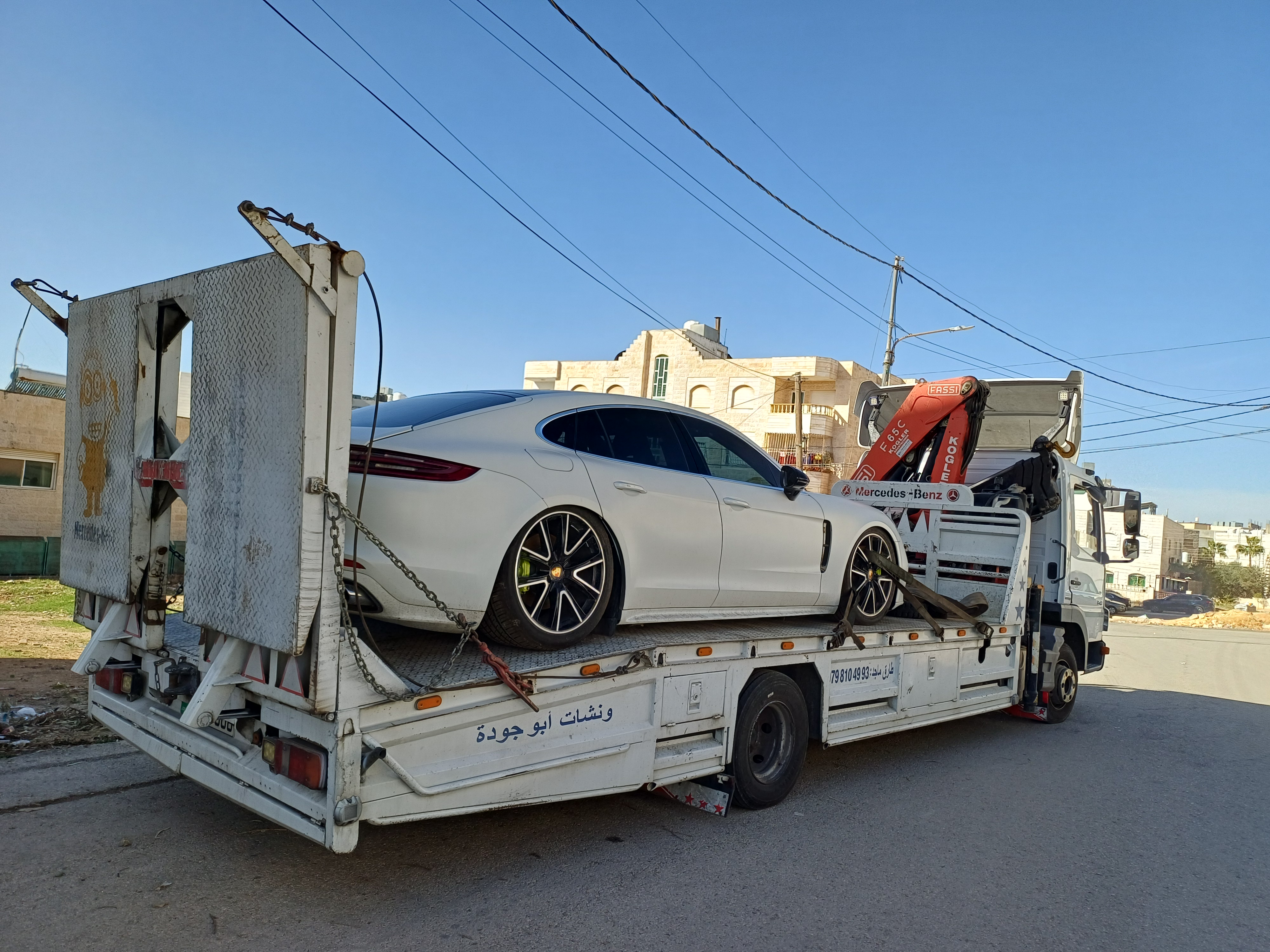 ونشات طارق أبو جودة لنقل السيارات والمعدات الثقيلة 24 ساعة