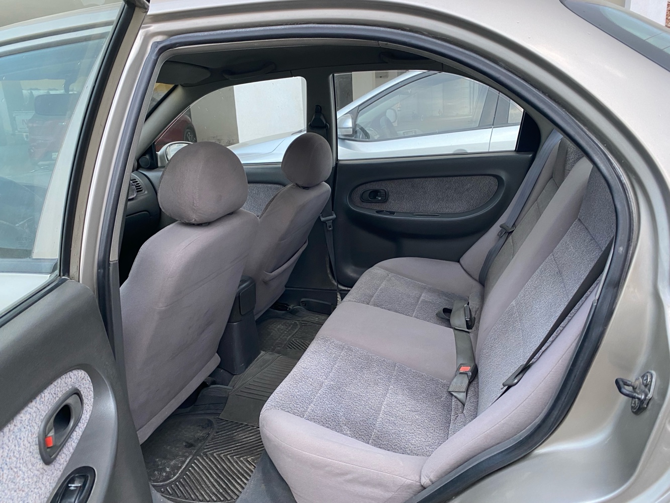 كيا سيفيا 2 موديل 2000