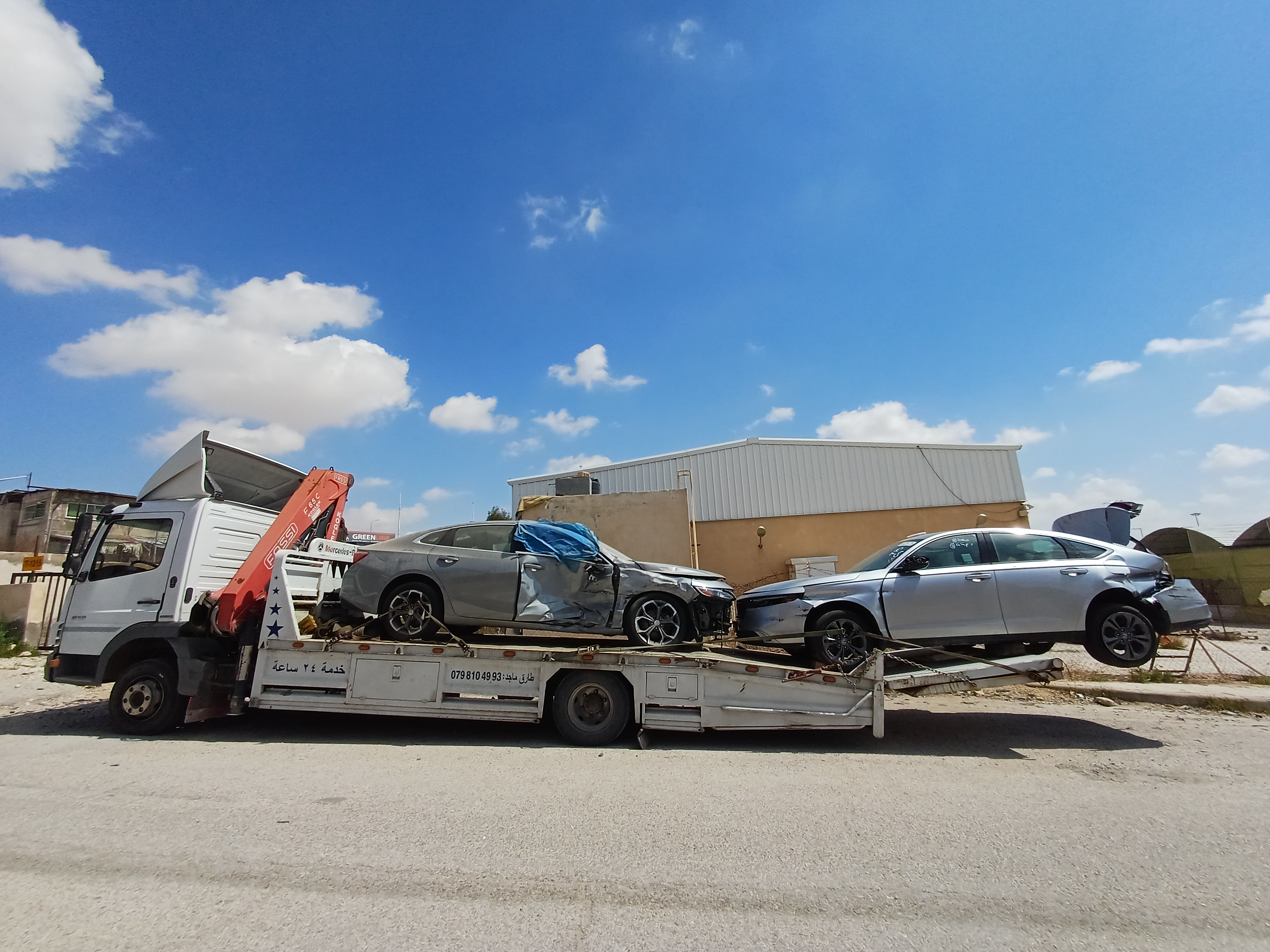 ونشات طارق أبو جودة لنقل السيارات والمعدات الثقيلة 24 ساعة