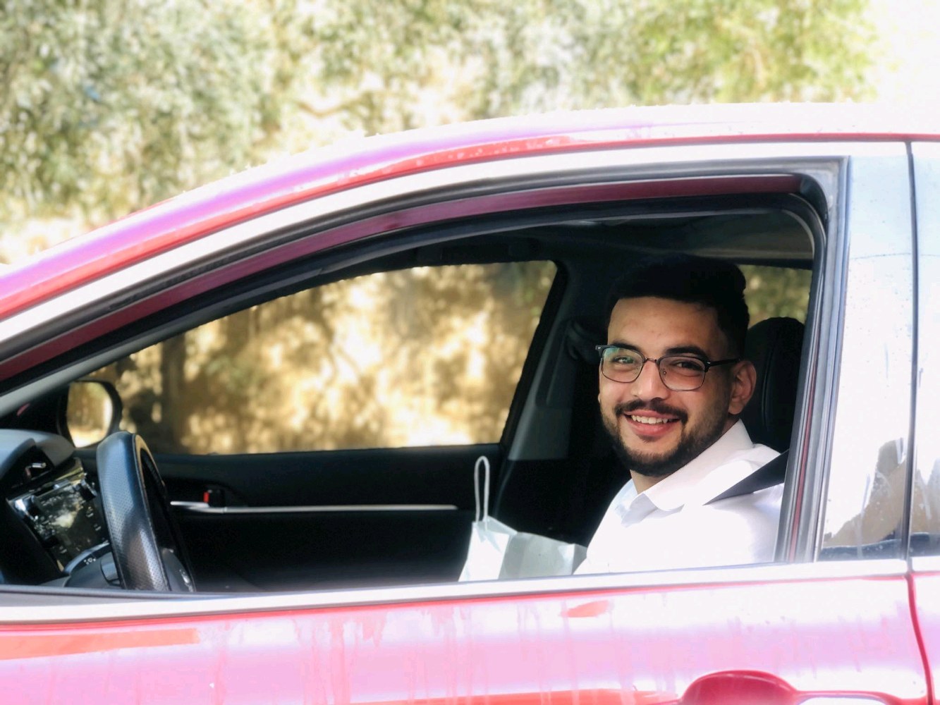 المتخصصون لأعمال الكهرباء والديكور
