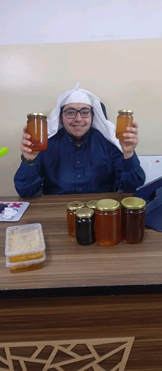 السفاريني للحضار والفواكة والعسول