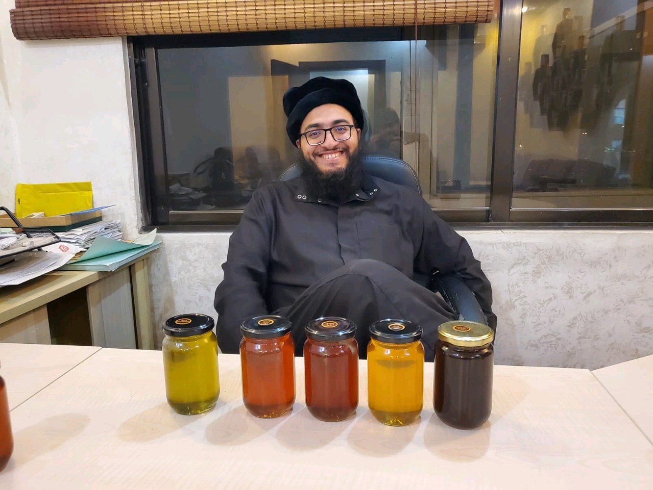 مناحل وعسل عين كـــــارم